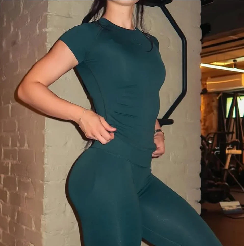 DF-LOGO 2 Pieces Impact Sports Sets Short Sleeve Seamless Yoga Top Fitness Set Women Workout Running Sports Shorts Gym Suit